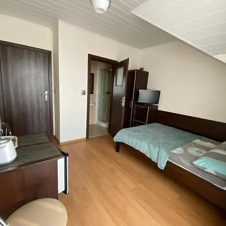 Bursztynowa Fala * オストロボ